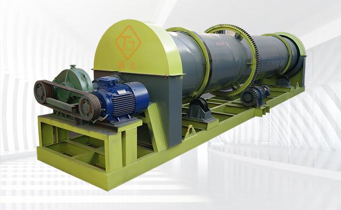 轉(zhuǎn)鼓攪齒二合一造粒機(jī)