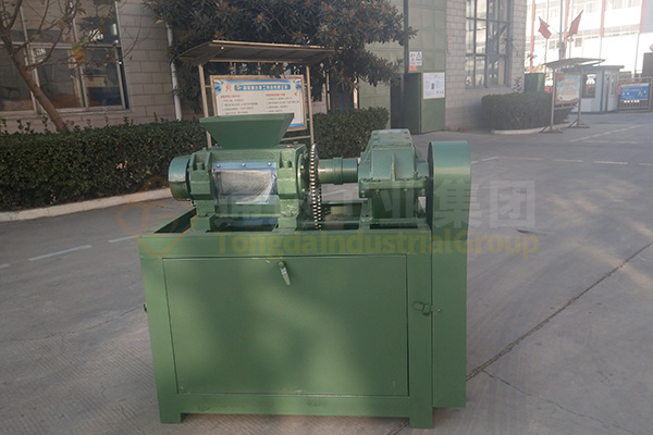 對輥擠壓造粒機(jī)