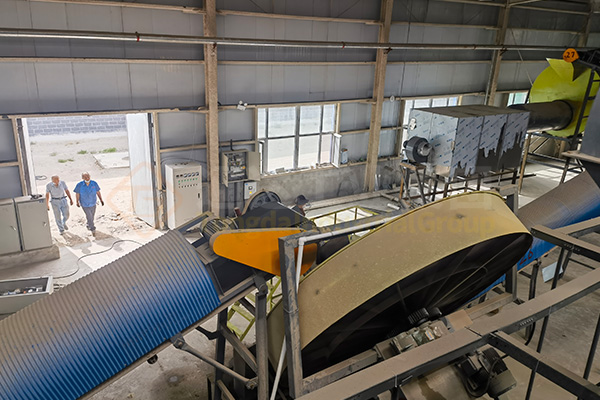 小型新型有機(jī)肥圓盤(pán)造粒機(jī)生產(chǎn)效率怎么樣？有機(jī)肥圓盤(pán)造粒機(jī)常見(jiàn)故障及處理方法