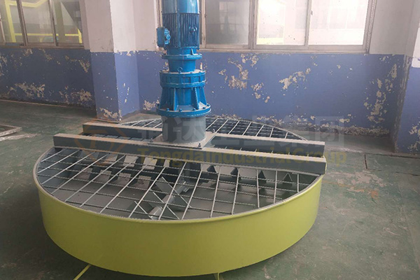 盤式攪拌機(jī)