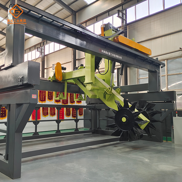 22米跨度雙輪盤液壓翻拋機(jī),輪盤液壓翻拋機(jī)多少錢,輪盤翻拋機(jī)廠家